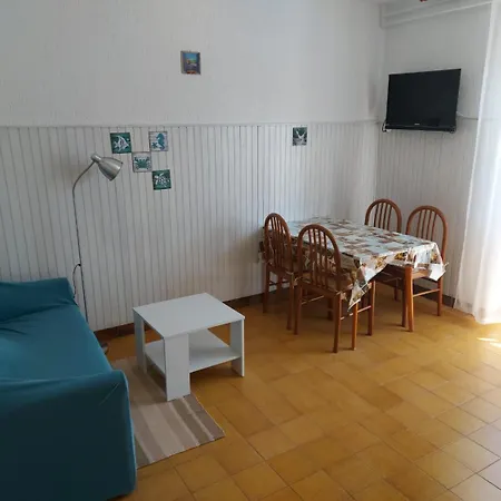 Paulinic Apartament *