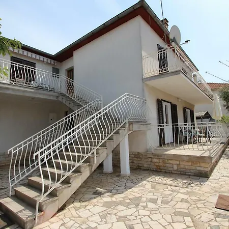 Paulinic Apartman *